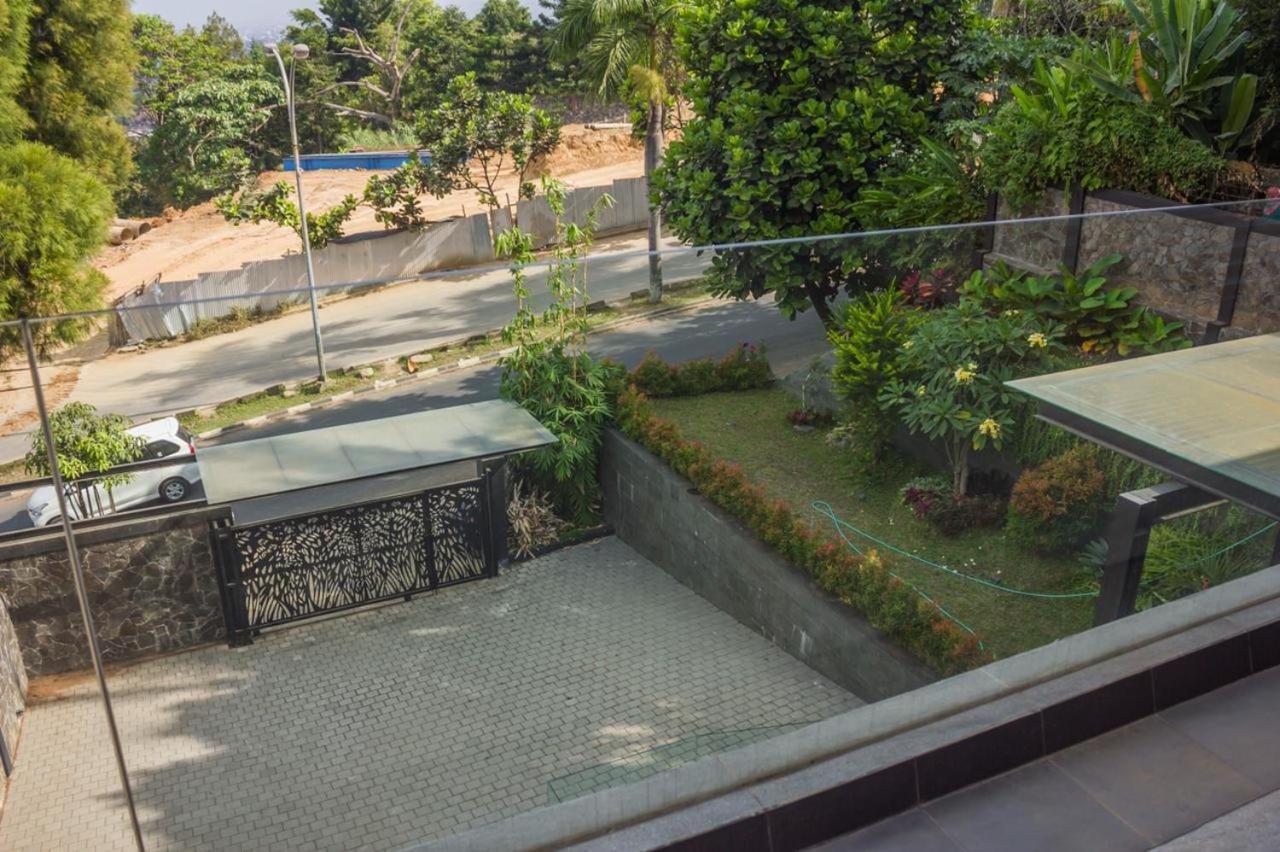 Villa Dago Pakar バンドゥン エクステリア 写真